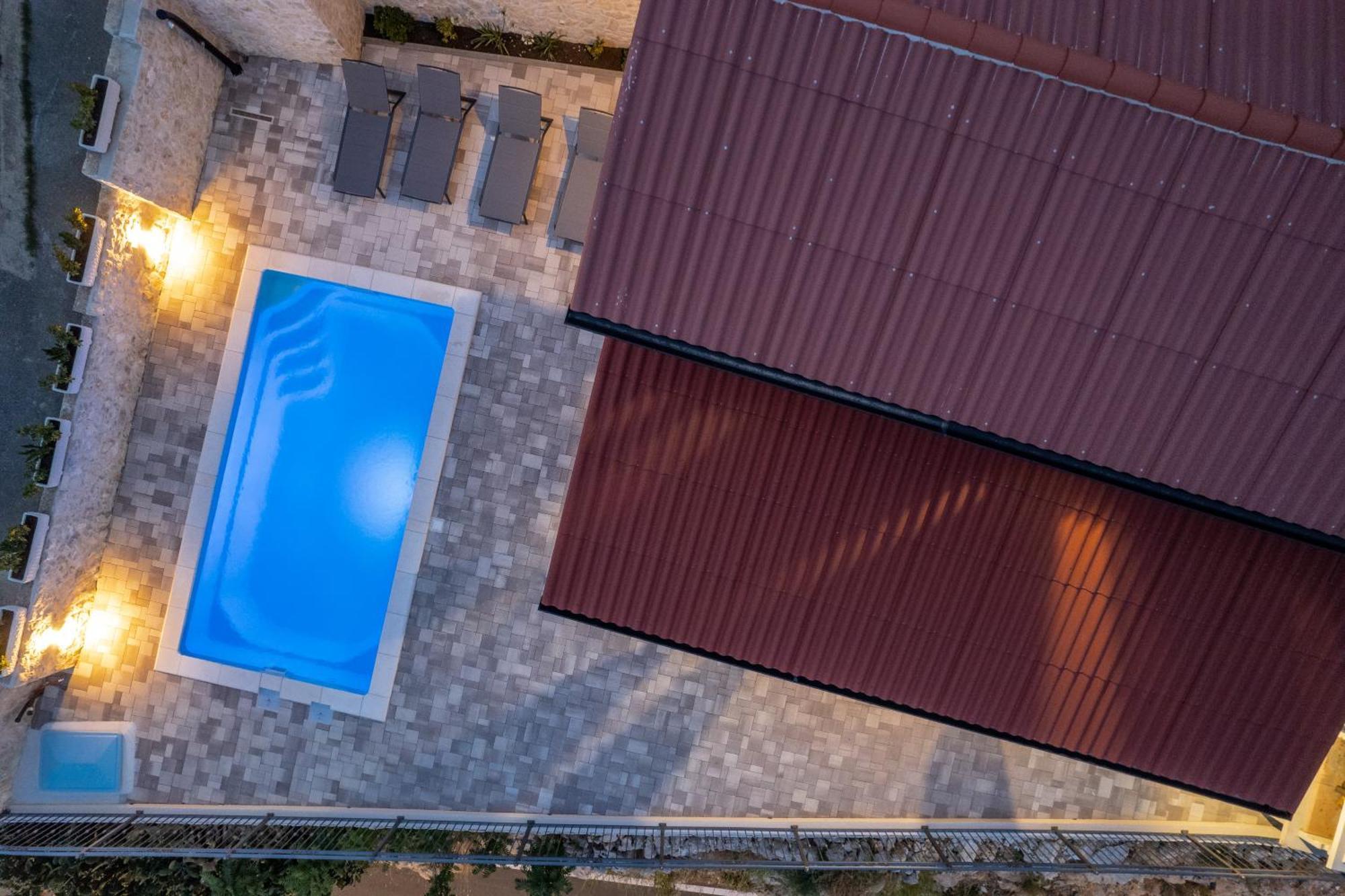 Villa Kamia With Private Heated Pool And Electric Vehicle Adapter Zubovići Exterior foto